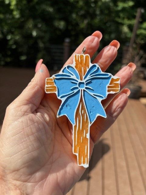 Freshie-Cross w/Blue Bow